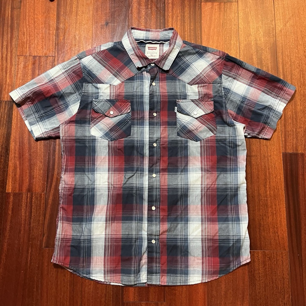 Levis Shirt Mens XL Extra Large Red Plaid Short Sleeve Pearl Snap Modern Casual